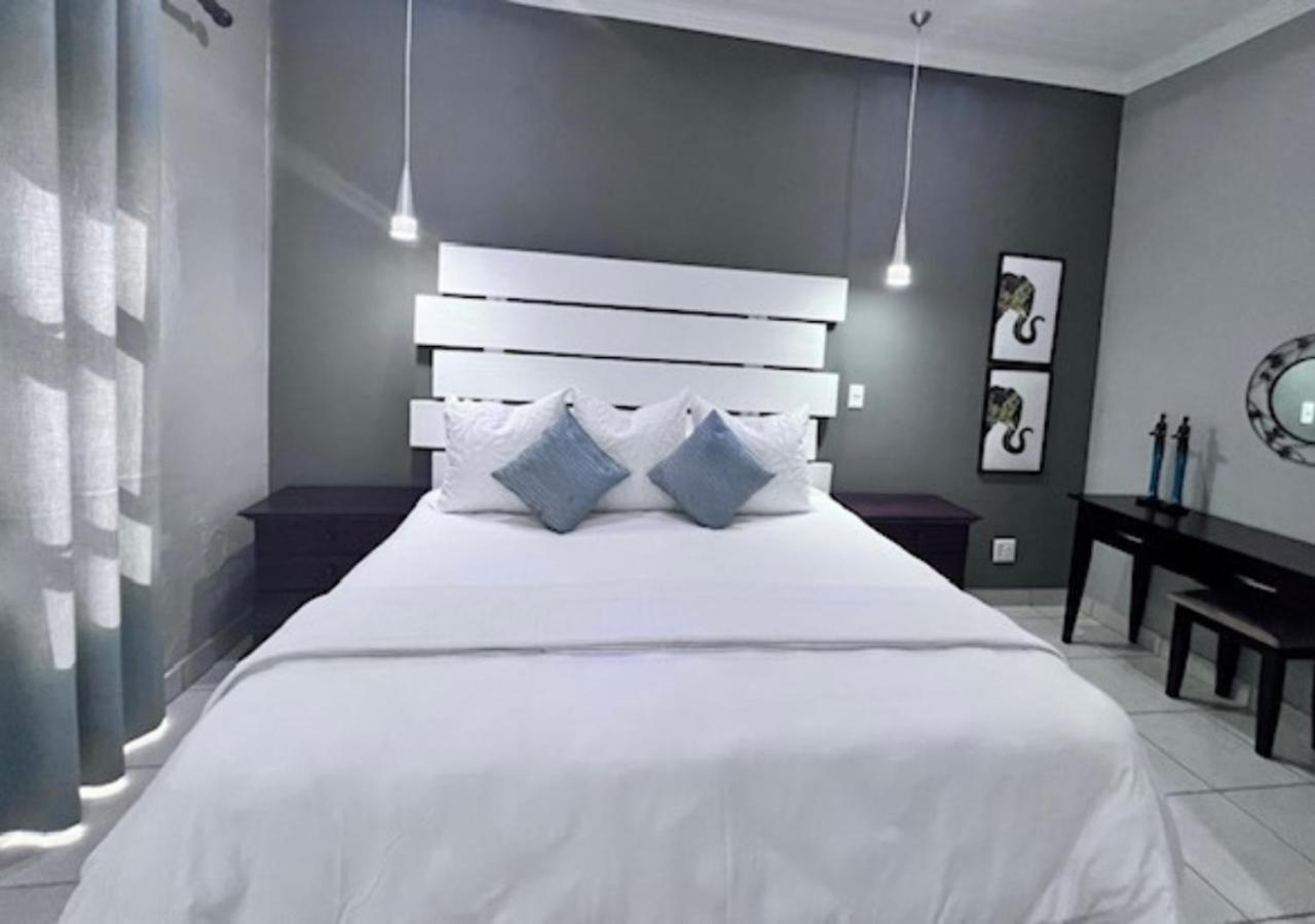 Turaco Lodge - No Loadshedding Marloth Park Luaran gambar